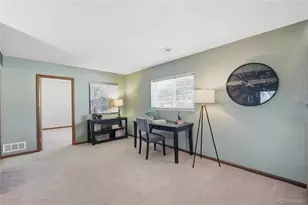 21642 E Alamo Pl, Centennial, CO 80015 - Photo 20