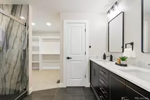 3831 S Hillcrest Dr, Denver, CO 80237 - Photo 32