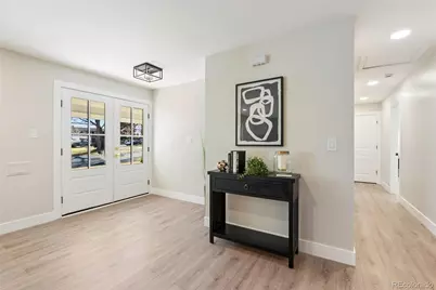 3831 S Hillcrest Drive, Denver, CO 80237 - Photo 4