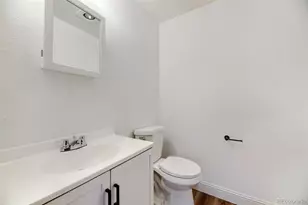 81 Newark Street, Aurora, CO 80012 - Photo 12