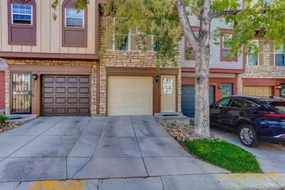 11986 E Kepner Drive, Aurora, CO 80012 - Photo 2