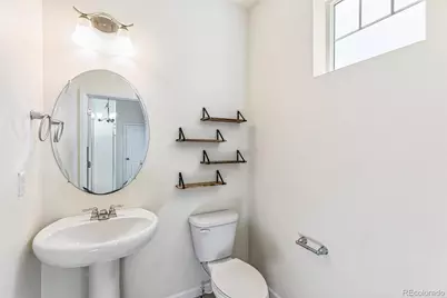 21761 E 7th Avenue, Aurora, CO 80018 - Photo 12