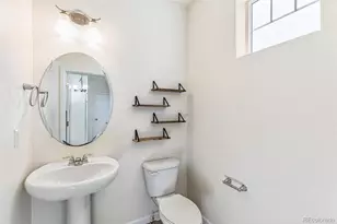 21761 E 7th Ave, Aurora, CO 80018 - Photo 12