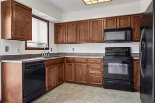 7981 S Cedar St, Littleton, CO 80120 - Photo 8