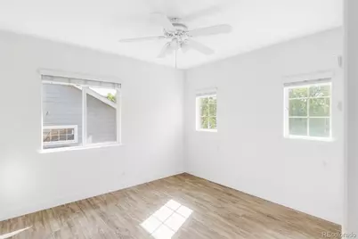 10212 Falcon Street, Longmont, CO 80504 - Photo 24
