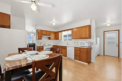 11 Sunset Court, Hudson, CO 80642 - Photo 4