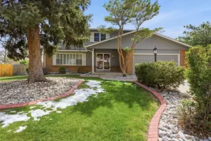 5576 W Hinsdale Pl, Littleton, CO 80128 - Photo 1