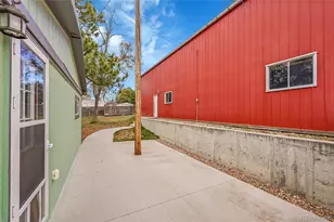 339 Navajo St, Kiowa, CO 80117 - Photo 32