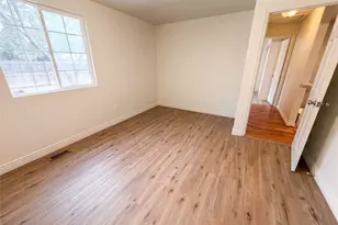 4426 Durham Ct, Denver, CO 80239 - Photo 12