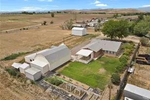 1847 Mountain View Dr, Erie, CO 80516 - Photo 32