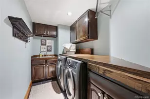 29906 Troutdale Park Pl, Evergreen, CO 80439 - Photo 32