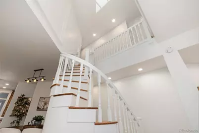 2921 Curtis Street, Denver, CO 80205 - Photo 6