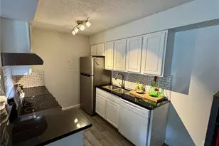 10150 E Virginia Ave, Denver, CO 80247 - Photo 8