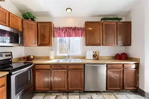 9876 W Friend Pl, Littleton, CO 80128 - Photo 12