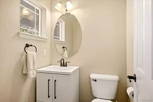 8976 Sanderling Way, Littleton, CO 80126 - Photo 16