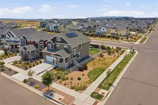 21962 E 44th Dr, Aurora, CO 80019 - Photo 30