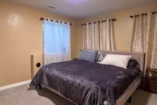 5560 Lewiston St, Denver, CO 80239 - Photo 38