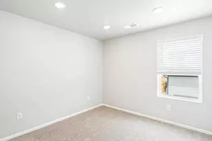 6385 N Netherland Ct, Aurora, CO 80019 - Photo 16