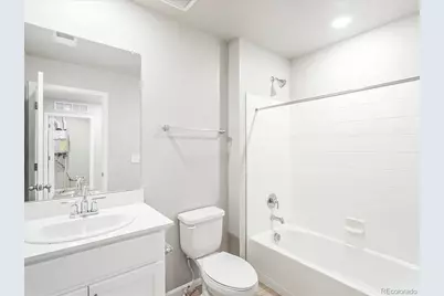 6385 N Netherland Court, Aurora, CO 80019 - Photo 18