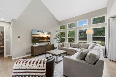 8970 Green Meadows Drive, Highlands Ranch, CO 80126 - Photo 8