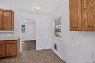 805 Kingston Street, Aurora, CO 80010 - Photo 10