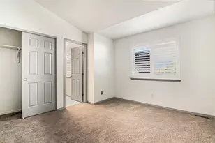 19283 E Idaho Dr, Aurora, CO 80017 - Photo 14