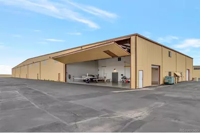 37700 Cessna Way #6W, Watkins, CO 80137 - Photo 16