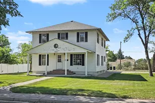 604 W 4th St, Julesburg, CO 80737 - Photo 1