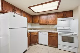 1885 S Quebec Way, Denver, CO 80231 - Photo 10