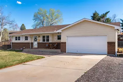 6879 S Roslyn Circle, Centennial, CO 80112 - Photo 2