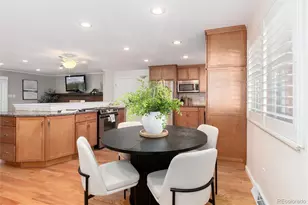 6879 S Roslyn Cir, Centennial, CO 80112 - Photo 6