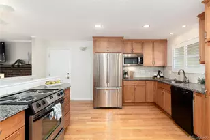 6879 S Roslyn Cir, Centennial, CO 80112 - Photo 10