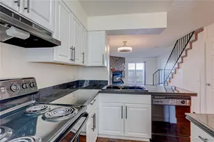 1642 S Idalia Cir, Aurora, CO 80017 - Photo 4