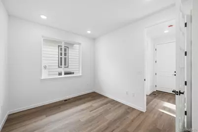 9213 Truckee Court, Commerce City, CO 80022 - Photo 12