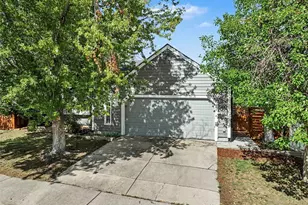 9647 W Elmhurst Pl, Littleton, CO 80128 - Photo 2