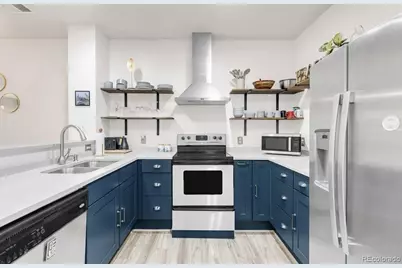 571 S Mobile Place, Aurora, CO 80017 - Photo 8