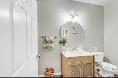 571 S Mobile Place, Aurora, CO 80017 - Photo 18