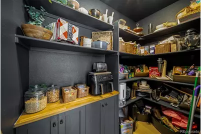 3827 N Catawba Way, Aurora, CO 80019 - Photo 6