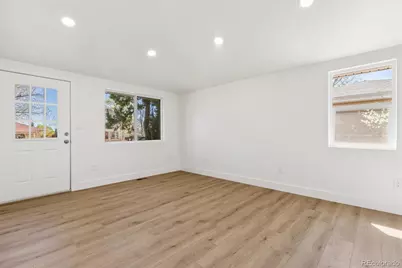 363 S Ivy, Denver, CO 80224 - Photo 4