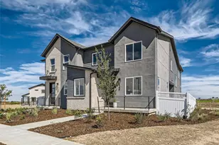 1203 S Algonquian St, Aurora, CO 80018 - Photo 1