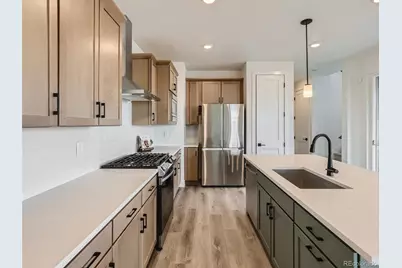 1203 S Algonquian Street, Aurora, CO 80018 - Photo 4