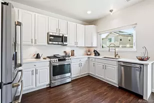 22079 E Belleview Pl, Aurora, CO 80015 - Photo 6