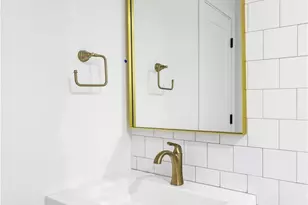 3930 S Hillcrest Dr, Denver, CO 80237 - Photo 18