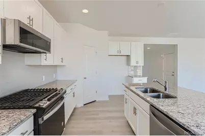 54955 E 28th Place, Strasburg, CO 80136 - Photo 8