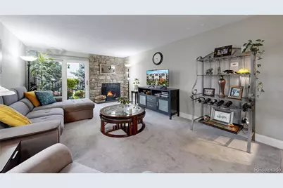 491 S Kalispell Way #305, Aurora, CO 80017 - Photo 2