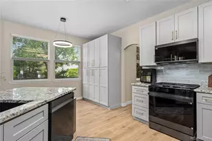 1360 Snowberry Ln, Broomfield, CO 80020 - Photo 10