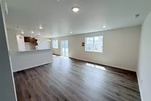 767 N Clubview St, Watkins, CO 80137 - Photo 8