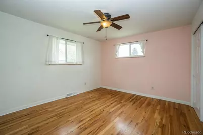 6739 W 70th Avenue, Arvada, CO 80003 - Photo 10