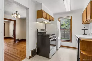 2111 S Grant St, Denver, CO 80210 - Photo 10