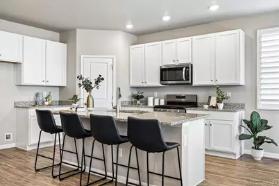 44 S Titus Street, Aurora, CO 80018 - Photo 8